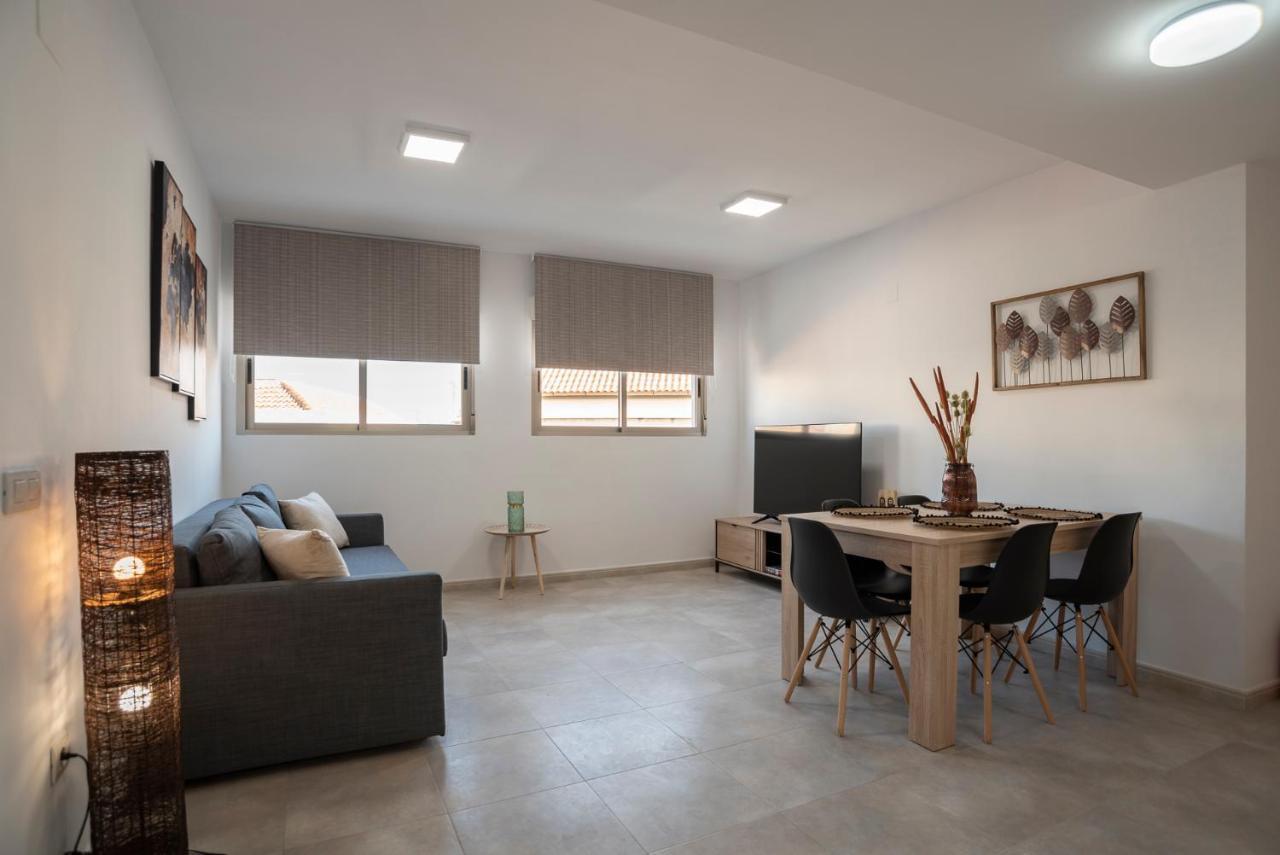 Nuevo Y Moderno Con Aire Acondicionado - El Cid 4 Apartment *